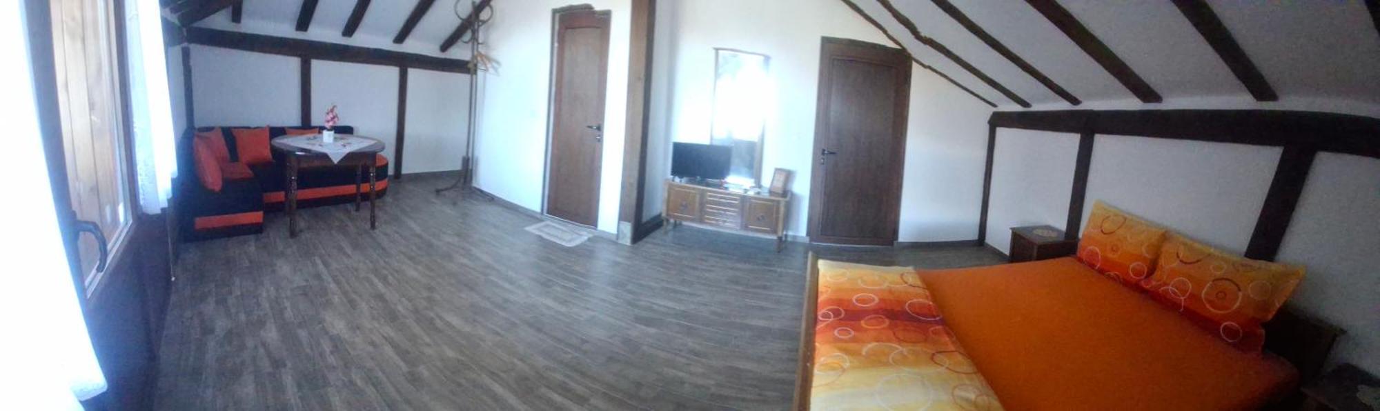 Family Hotel Kalifer Kalofer Dış mekan fotoğraf