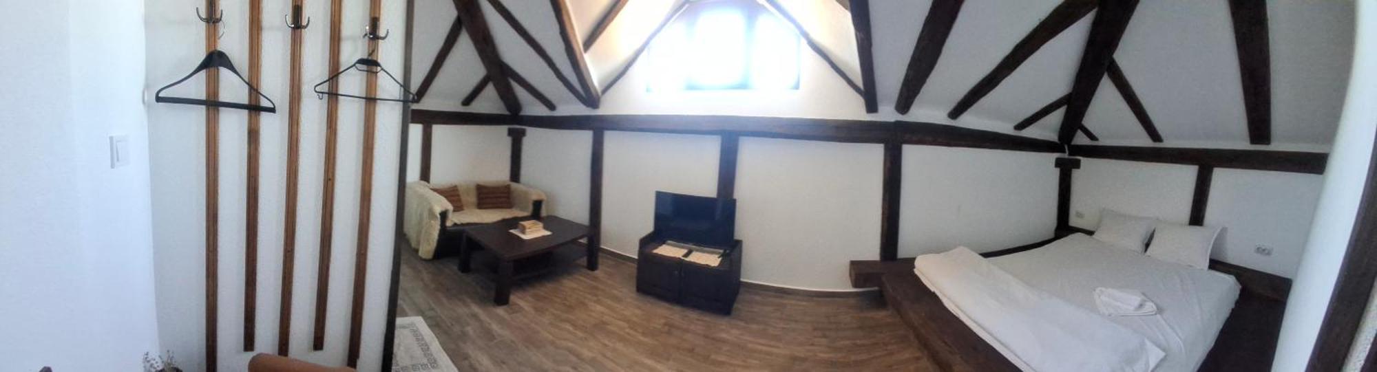 Family Hotel Kalifer Kalofer Dış mekan fotoğraf