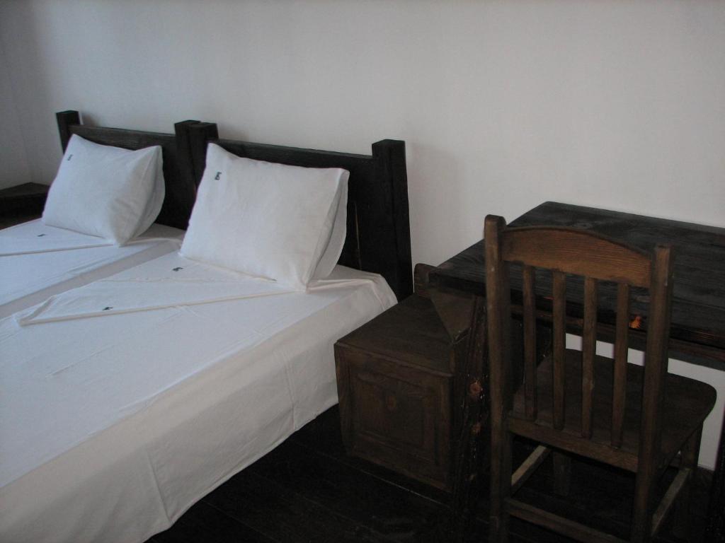 Family Hotel Kalifer Kalofer Oda fotoğraf