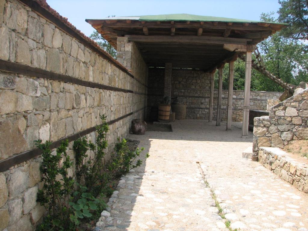 Family Hotel Kalifer Kalofer Dış mekan fotoğraf