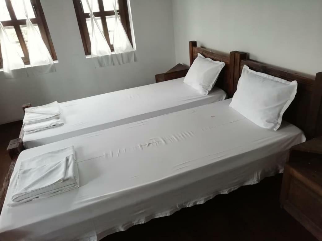 Family Hotel Kalifer Kalofer Dış mekan fotoğraf
